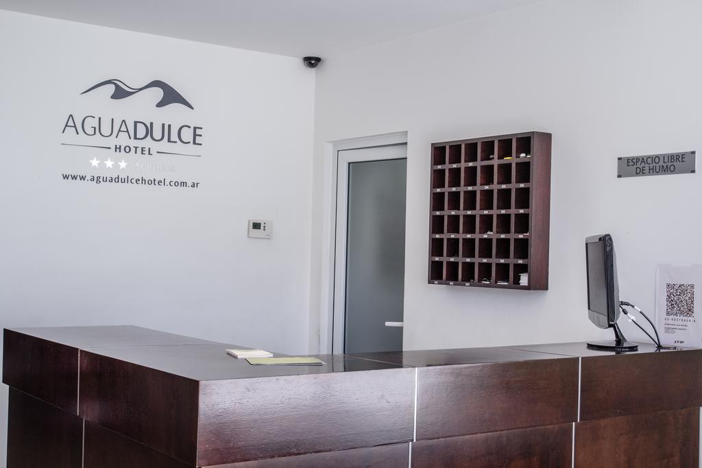Agua Dulce Hotel タンディル エクステリア 写真